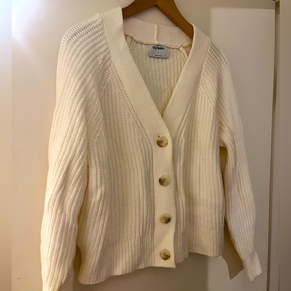 Old Navy Ivory Knit Cardigan NWT